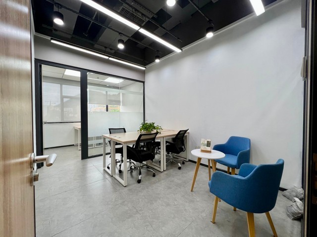 大连会田冲床调试